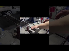 Silikon telefon kılıfının yağ basınçlandırma işlemi